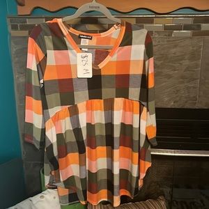 Heimish USA fall blouse. Size M. NWT